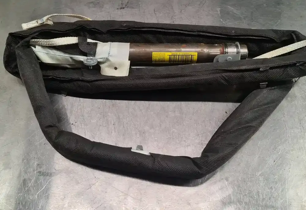 06028048AC11D штора подушок безпеки Peugeot 407 2006