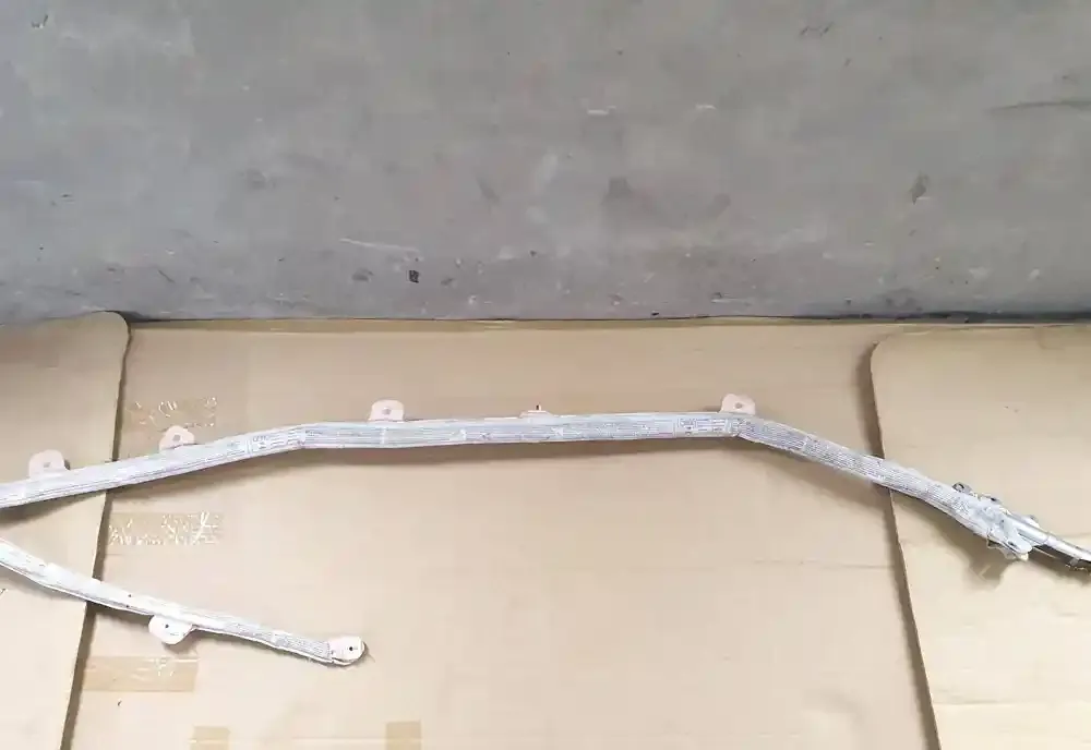 048UHC11Y630 штора подушек безопасности Audi A4 S4 B7 8E 8H 2006