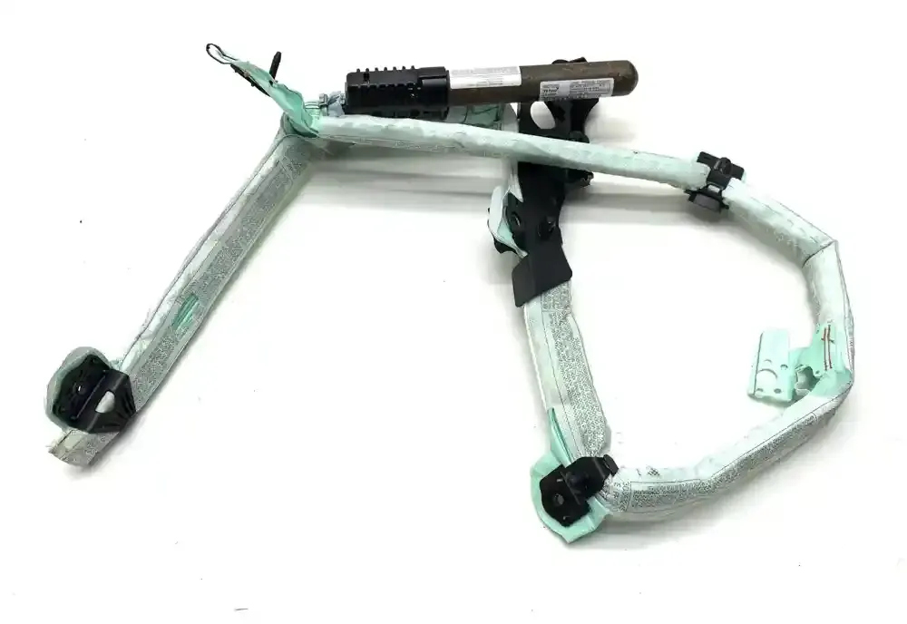 1048267520001 штора подушек безопасности BMW 3 E92 E93 2011
