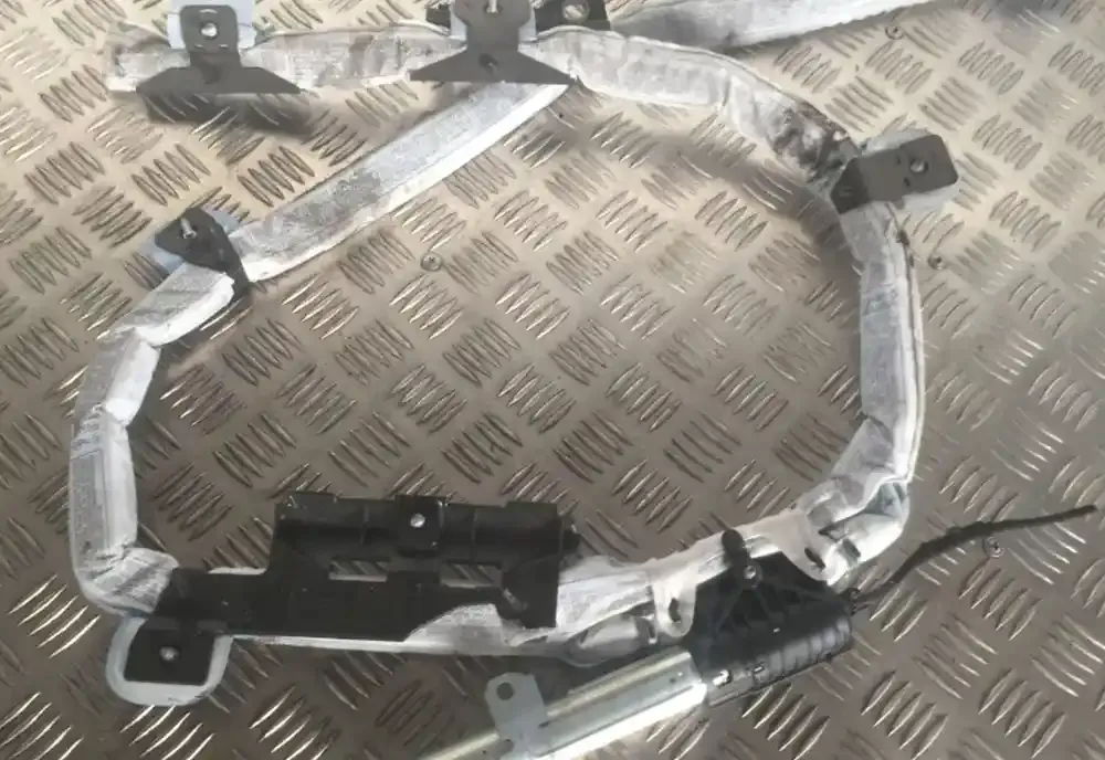 30362989 штора подушок безпеки BMW 3 E90 E91 2006