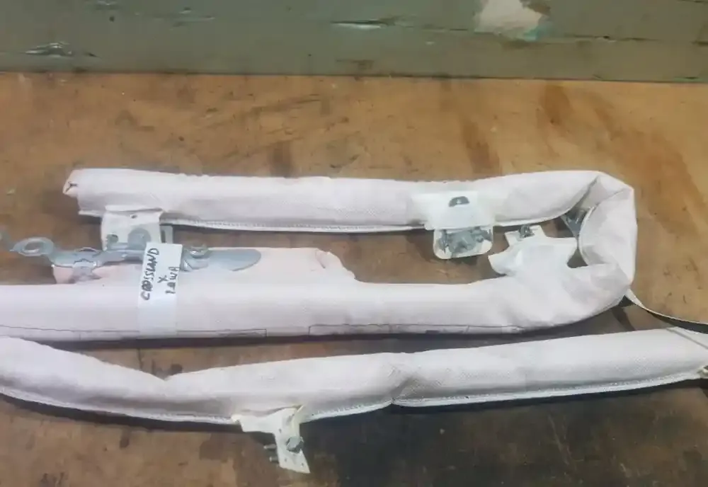 34216414B штора подушок безпеки Opel Crossland X 2021