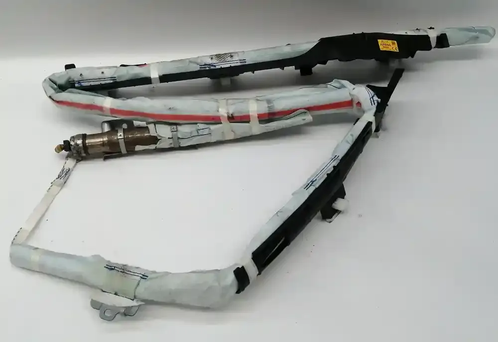 628475200A штора подушек безопасности Subaru Outback (BS) 2017