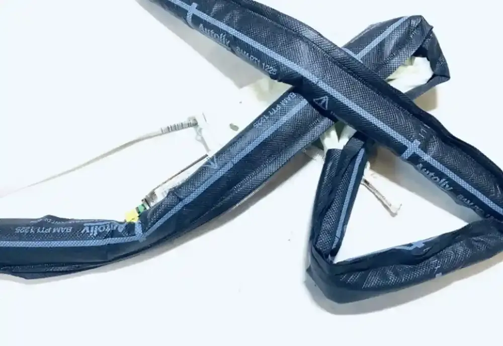 8424530 штора подушок безпеки Peugeot 207 2009