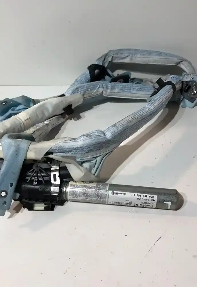 1017031590303 штора подушок безпеки Volkswagen PASSAT B6 2006