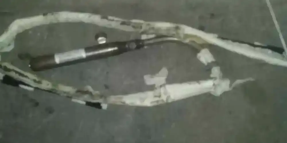 5ZXAYR4413777B штора подушек безопасности Peugeot 307 2004