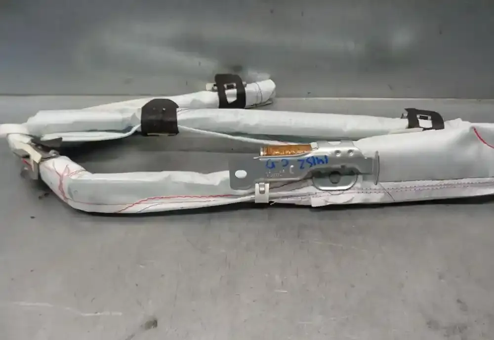 98040922080 штора подушек безопасности Peugeot 208 2012