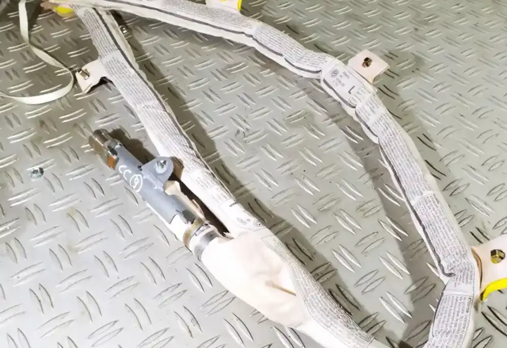 21080834 штора подушек безопасности Volkswagen PASSAT CC 2009