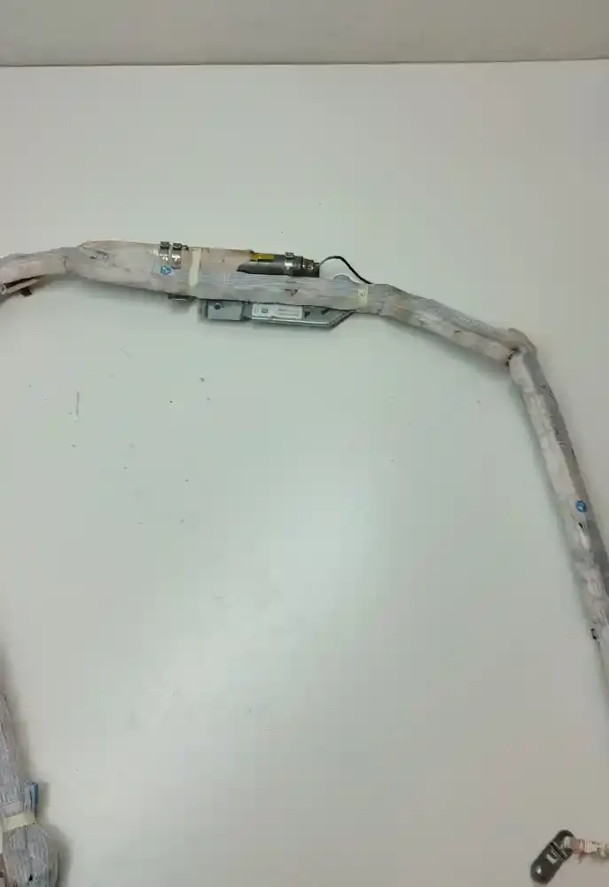 10B273ST0586 штора подушок безпеки BMW 7 F01 F02 F03 F04 2010