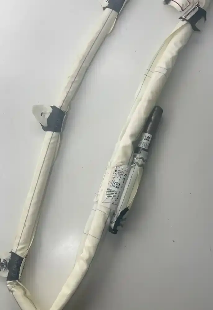 13B3103A0714 штора подушек безопасности BMW 4 F32 F33 2013