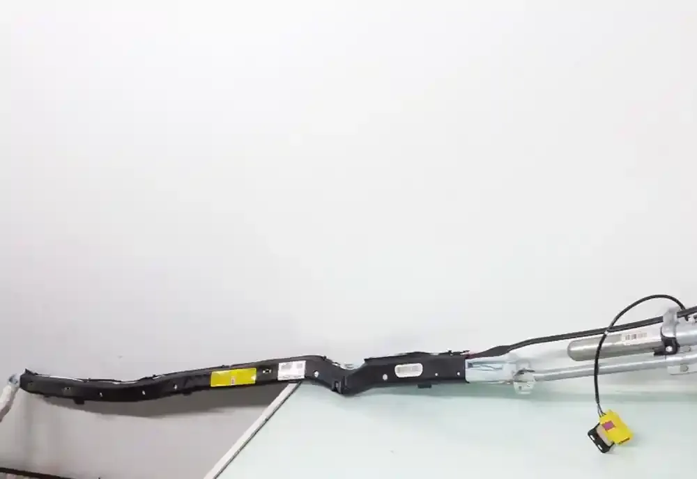 1004453100409 штора подушек безопасности Volkswagen PASSAT B5.5 2002