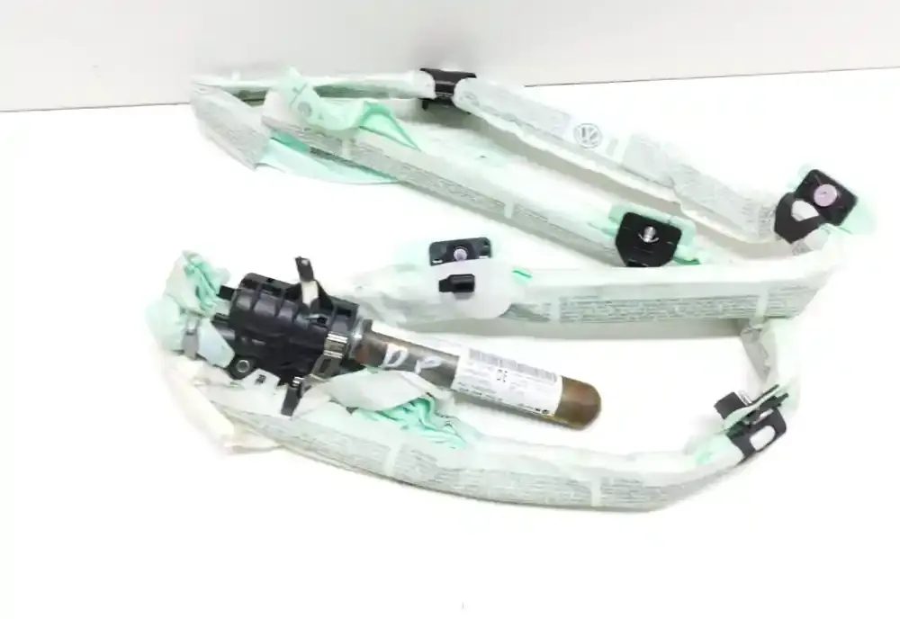 1027791720558 штора подушек безопасности Volkswagen PASSAT B6 2008