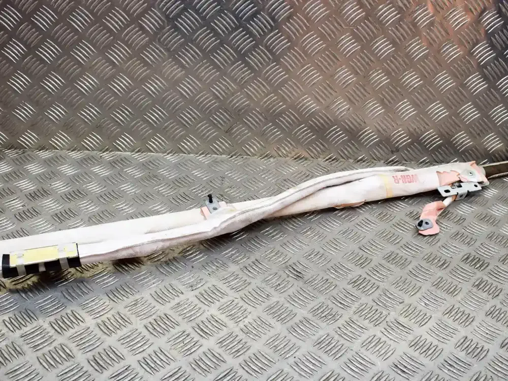 11010713817 штора подушек безопасности Mazda 6 2005