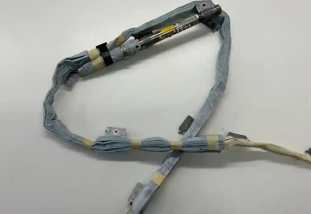 306377907Q43 штора подушек безопасности Toyota Prius (XW20) 2007