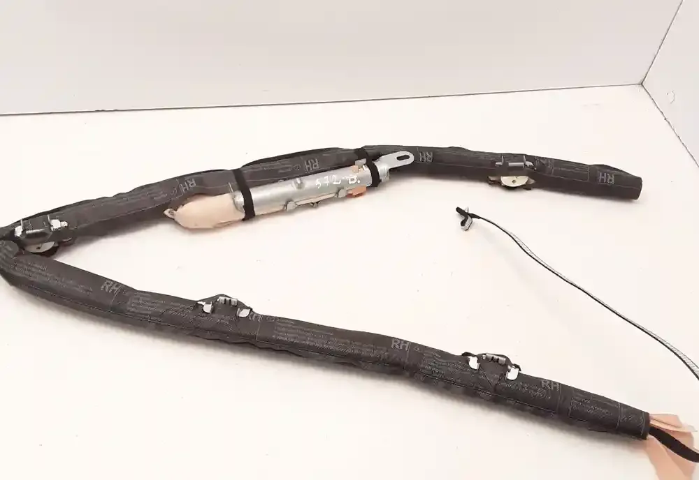 0423570 штора подушек безопасности Citroen C3 2012