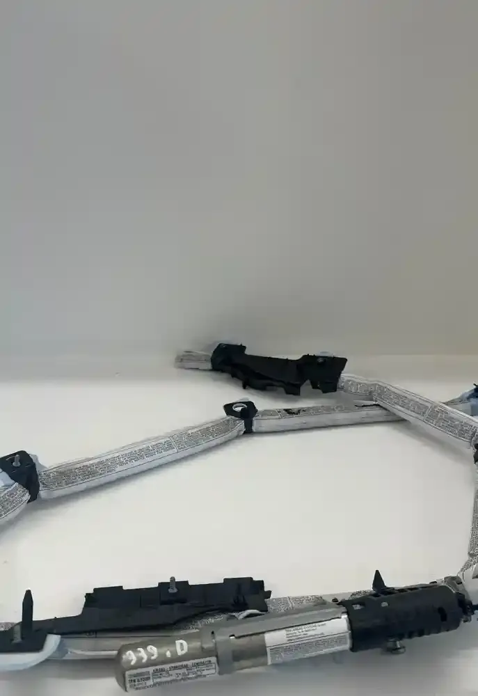 1016408530103 штора подушок безпеки BMW 3 E90 E91 2006
