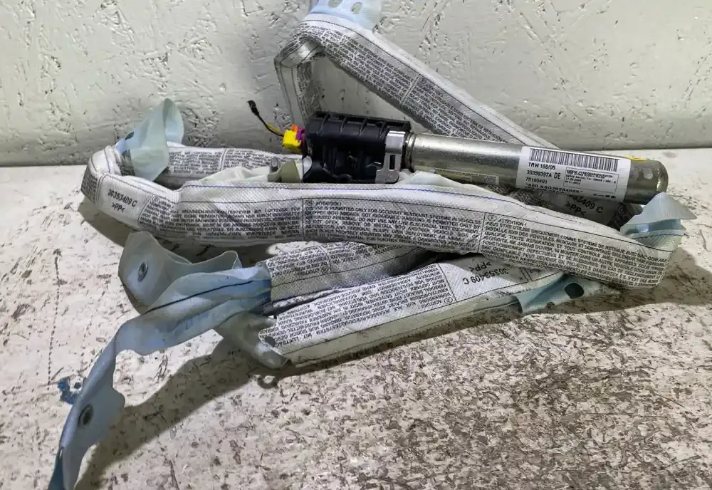 KS02028489 штора подушек безопасности Audi A6 S6 C6 4F 2007