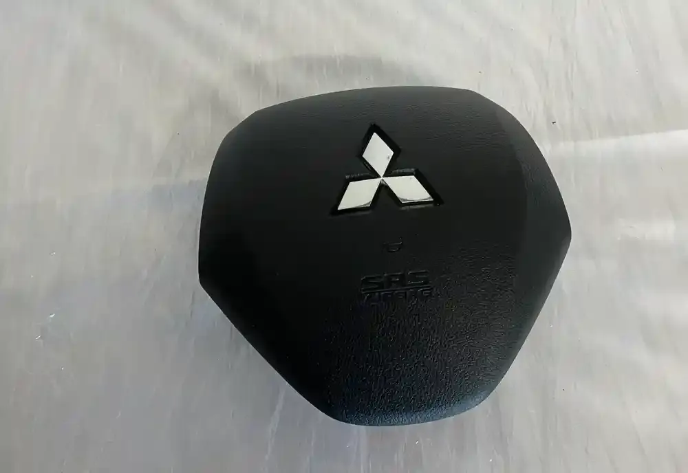 631003700 штора подушек безопасности Mitsubishi Outlander 2017