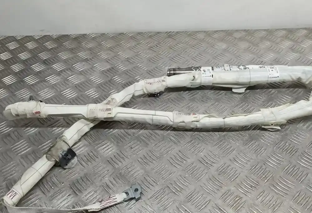 985P09866R штора подушек безопасности Renault Megane IV 2016