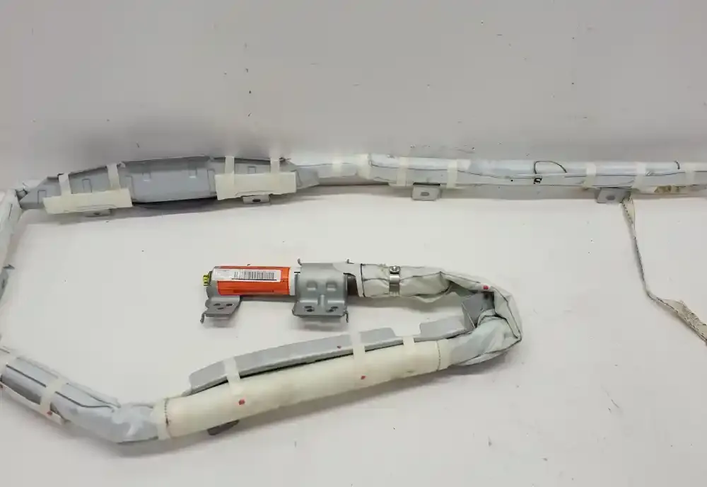 607725500C штора подушек безопасности Nissan X-Trail T31 2008