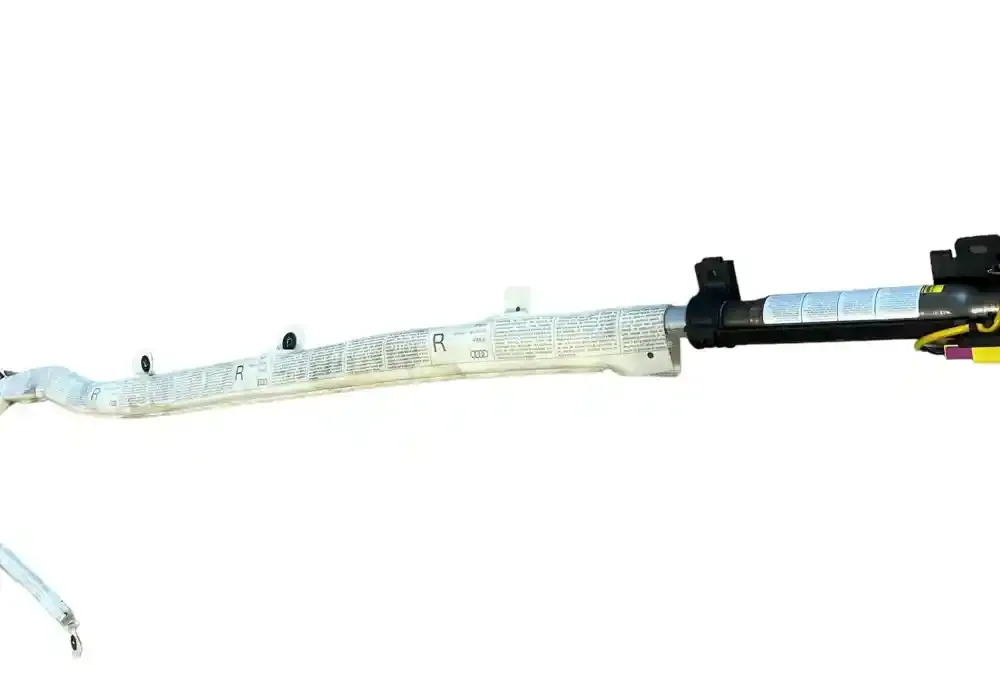 601185700D штора подушок безпеки Audi A6 S6 C5 4B 2004