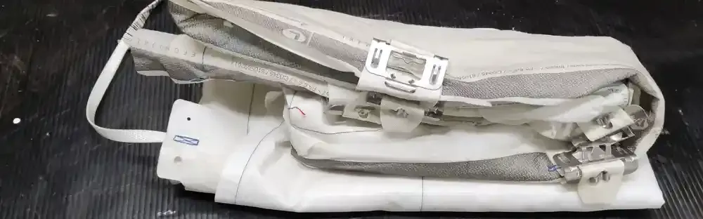 6105892017 штора подушек безопасности Ford Mondeo MK IV 2011