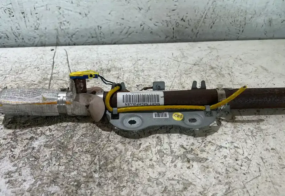 7L6880742A штора подушек безопасности Volkswagen Touareg I 2005