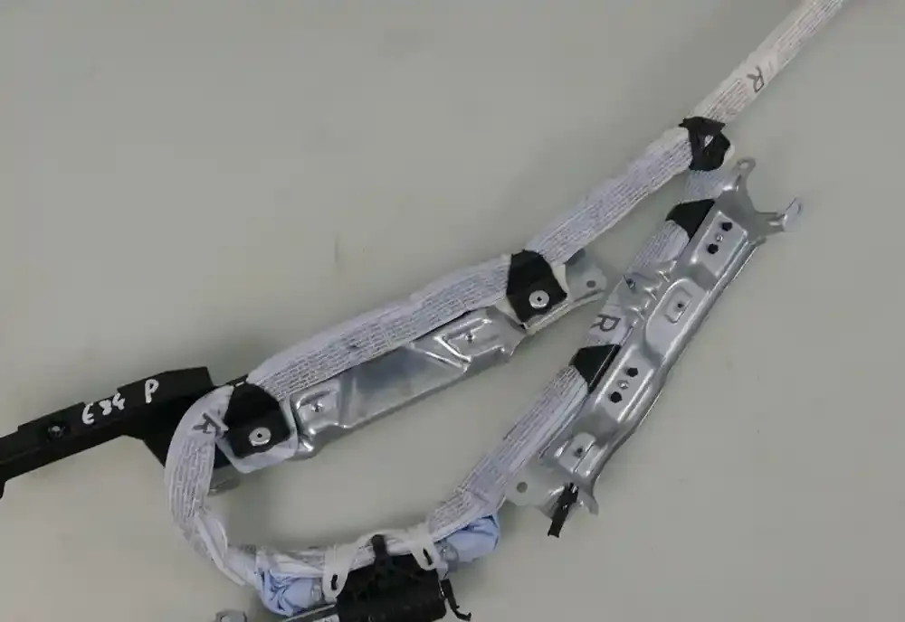 12B186AB02118 штора подушок безпеки BMW X1 E84 2012