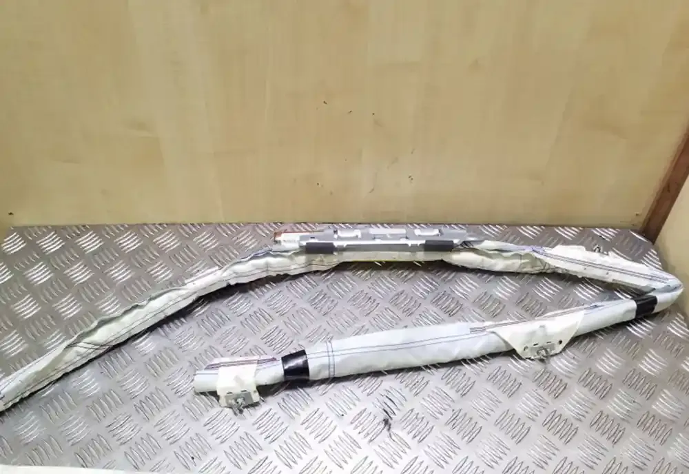 607187001D штора подушек безопасности Opel Astra H 2007