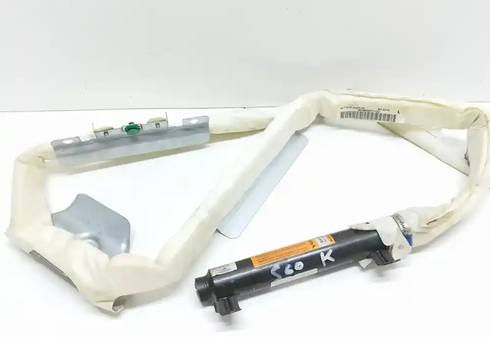 D4701C0070603 штора подушек безопасности Volvo S60 2004