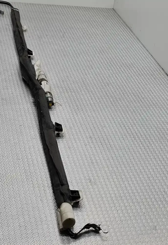 1173820702972375 штора подушок безпеки Toyota Yaris 2007