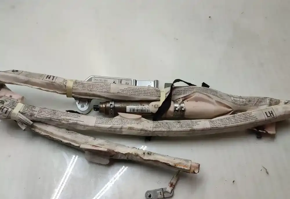30627210 штора подушок безпеки BMW 7 F01 F02 F03 F04 2011