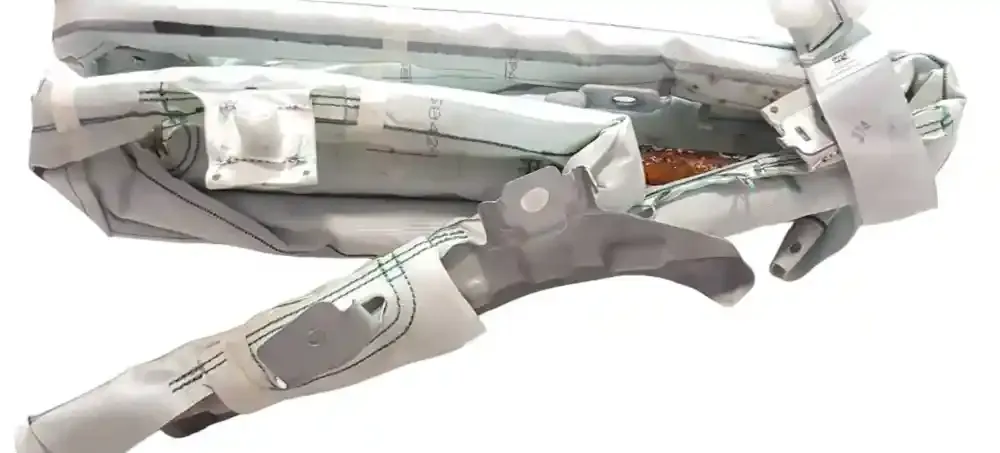 Y5K285KBAUP штора подушек безопасности Toyota Prius (XW30) 2012