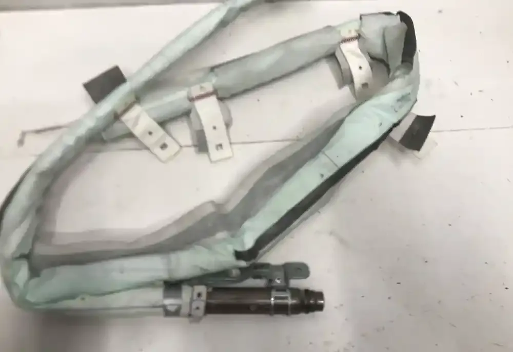 7358603 штора подушок безпеки BMW X1 F48 F49 2020