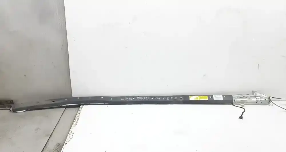 30320317B штора подушок безпеки Ford Mondeo Mk III 2003
