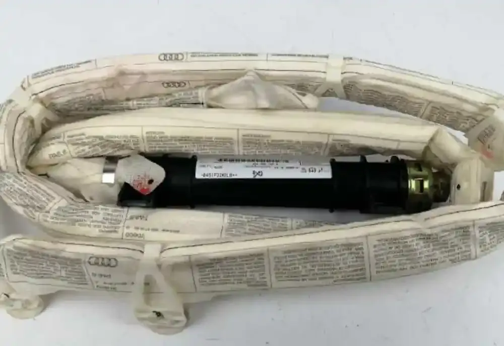 4D4880742B штора подушек безопасности Audi A8 S8 D2 4D 1998