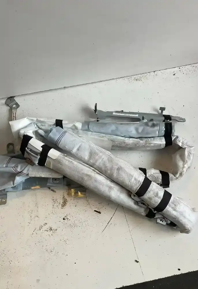 34146654A штора подушек безопасности Nissan Leaf I (ZE0) 2014