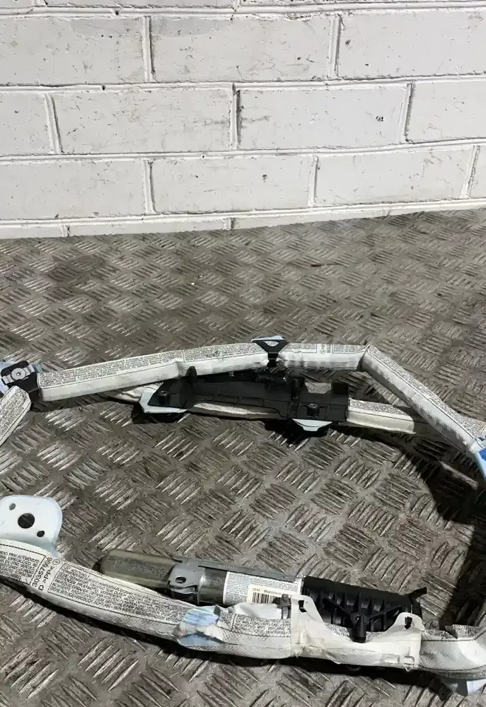 08B1681B5191X штора подушек безопасности BMW 3 E90 E91 2007