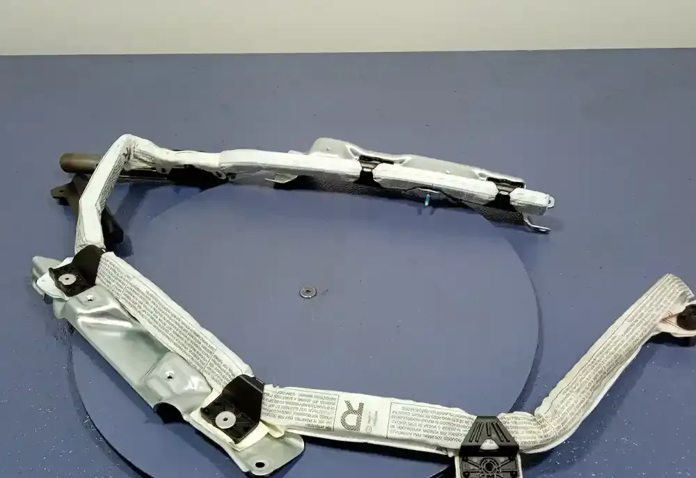2991178 штора подушок безпеки BMW X1 E84 2009
