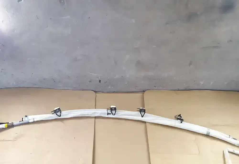 0677041170483 штора подушек безопасности Volvo S40 2004