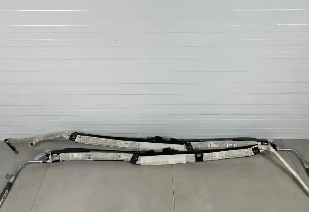 1K6880742P штора подушок безпеки Volkswagen Golf VI 2012