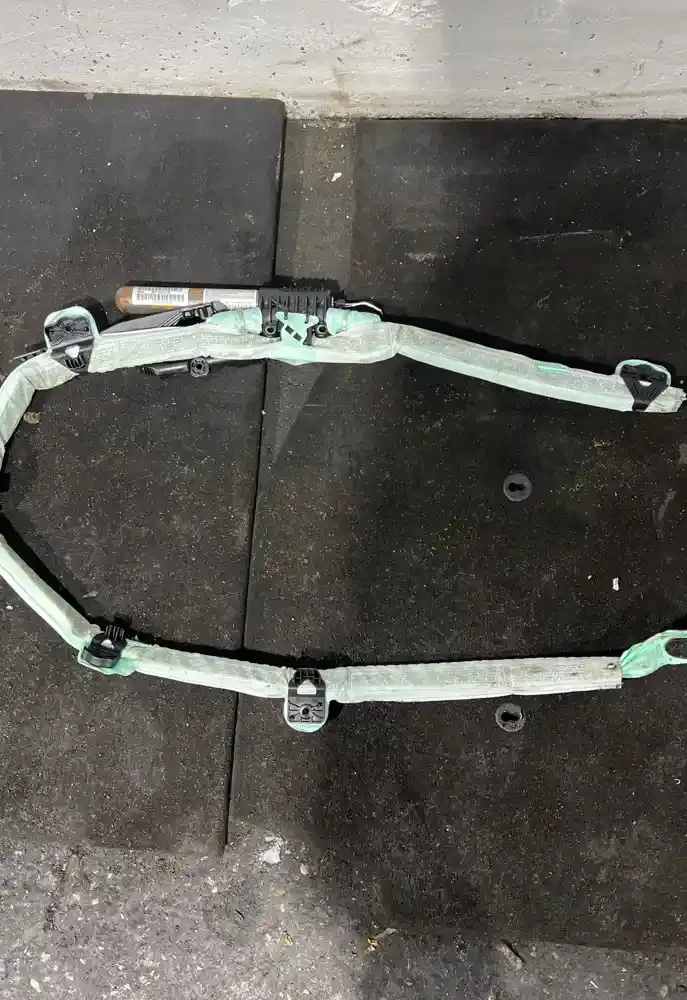 11B091CB0063P штора подушек безопасности BMW 3 E92 E93 2012
