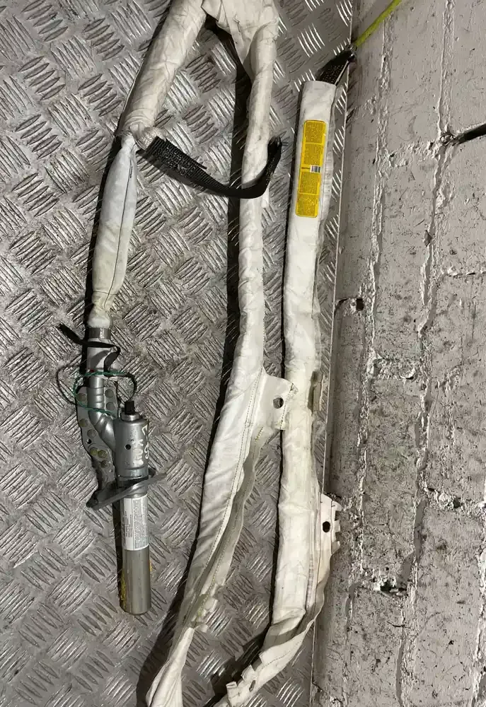 48050591611623 штора подушок безпеки BMW 7 E65 E66 2006