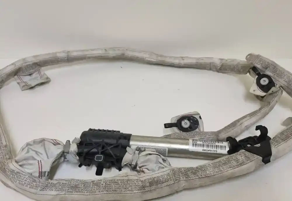 30355250C штора подушок безпеки BMW 1 E81 E87 2009