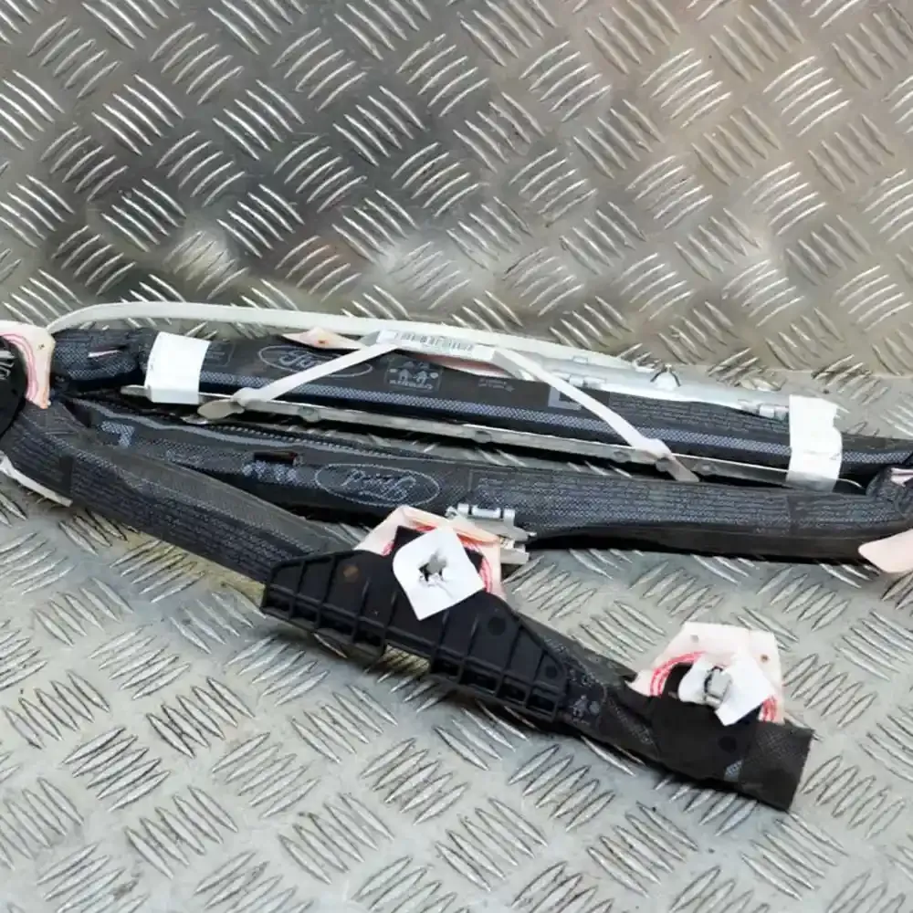 34138551E штора подушок безпеки Ford Fiesta 2016