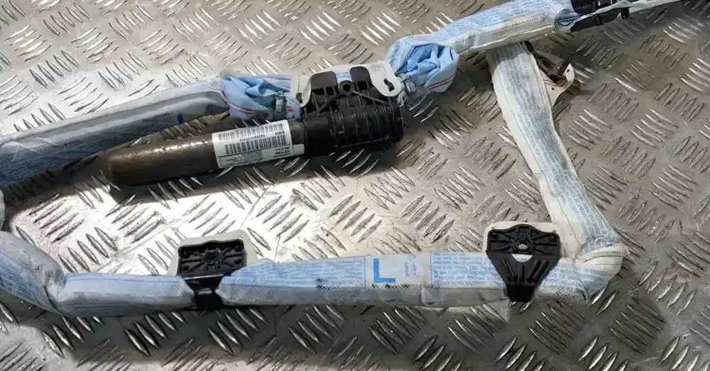 12B192AB00056 штора подушек безопасности BMW X1 E84 2012