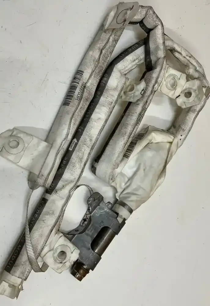 85735580808 штора подушок безпеки BMW 7 G11 G12 2020