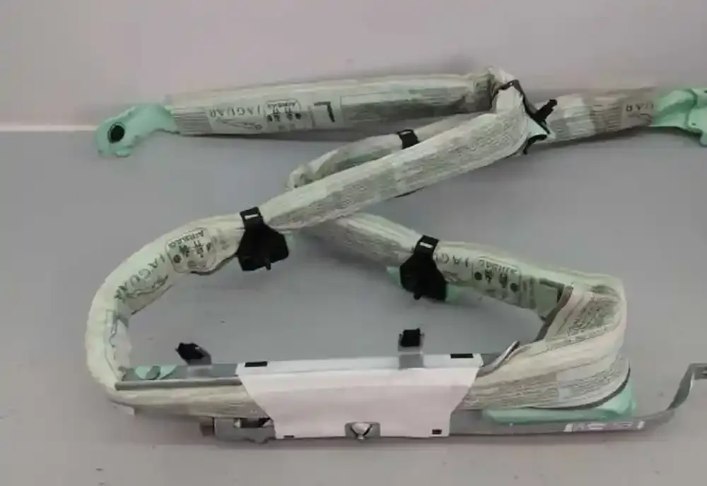 8X23LAE13155156W штора подушек безопасности Jaguar XF 2009