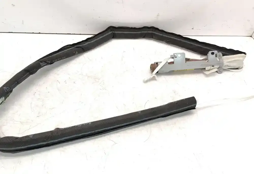 0688180 штора подушок безпеки Peugeot 407 2006