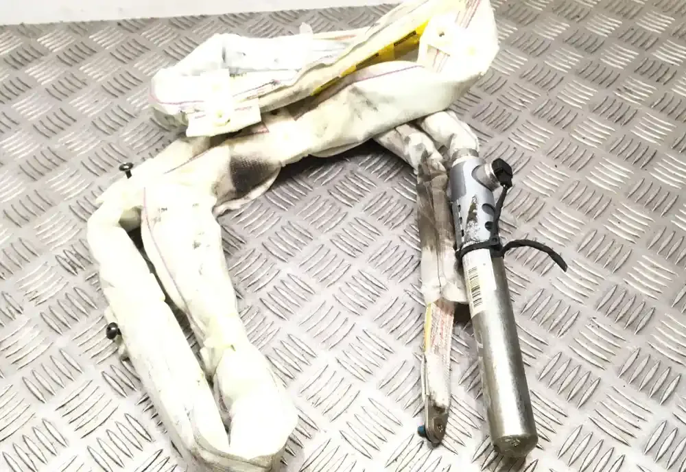 05B3330G6003L штора подушек безопасности BMW 5 E60 E61 2005