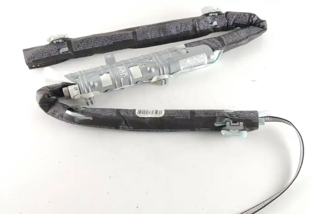 30380684B штора подушек безопасности Peugeot 308 2008